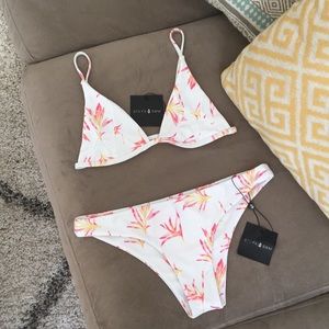 Stone Fox Petit Isle Bikini